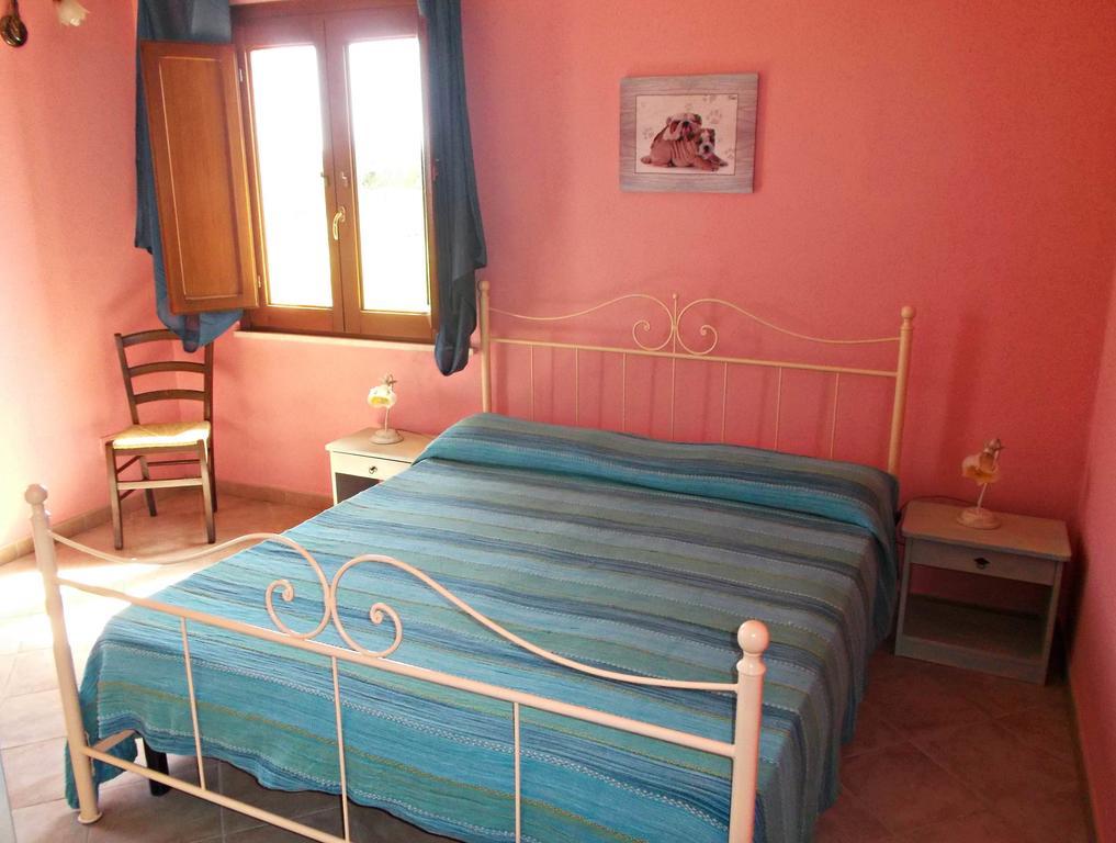 Agriturismo S'Aranada Villa Marrubiu Phòng bức ảnh