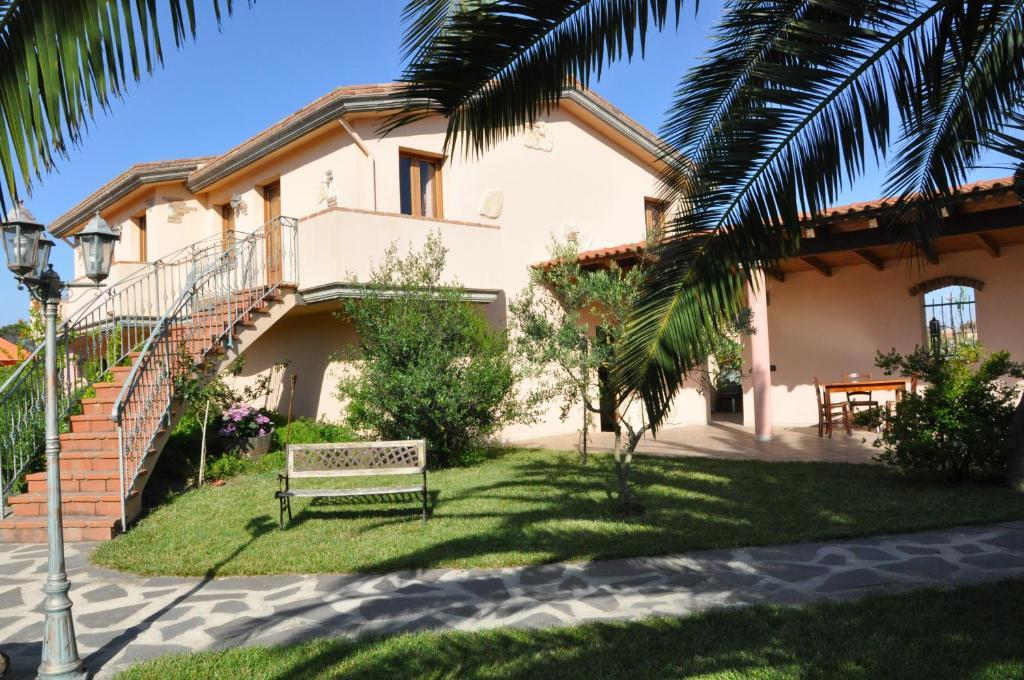 Agriturismo S'Aranada Villa Marrubiu Ngoại thất bức ảnh
